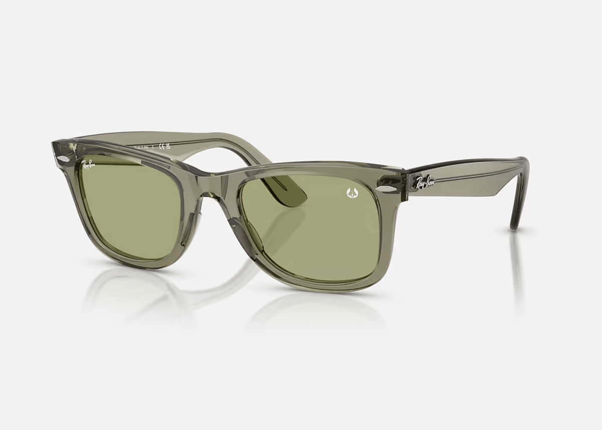 0RB2140 Ray-Ban® / Polished Transparent Green/Bottle Green(68694E) / 50-22-150