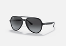 0RB4376-Ray-Ban® / Black/Gray Gradient(601/8G) / 57-16-145