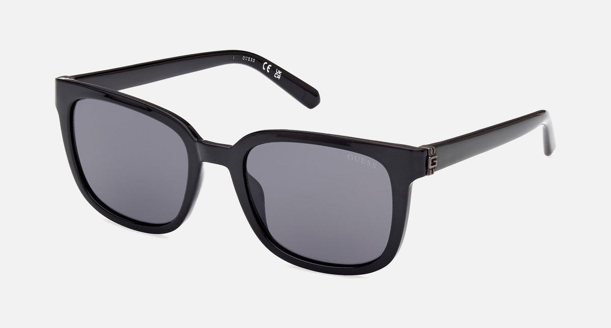 GU00065 / Color 01A / 53