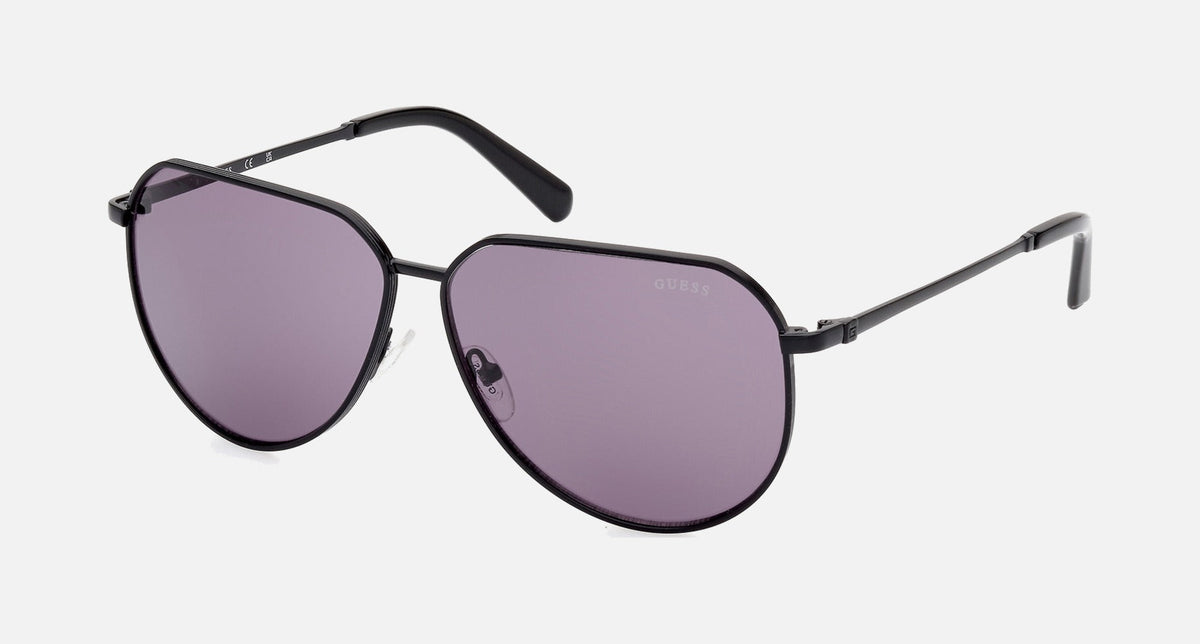 GU00089 / Color 01Y / 62