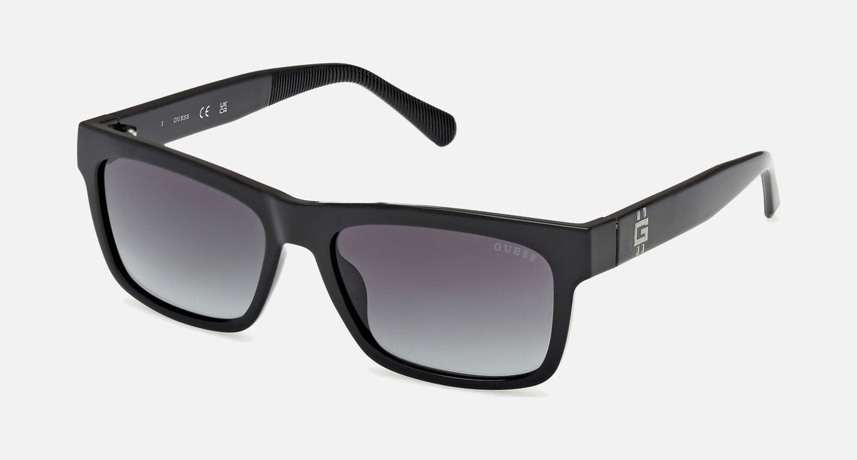 GU00221 / Color 01B / 57