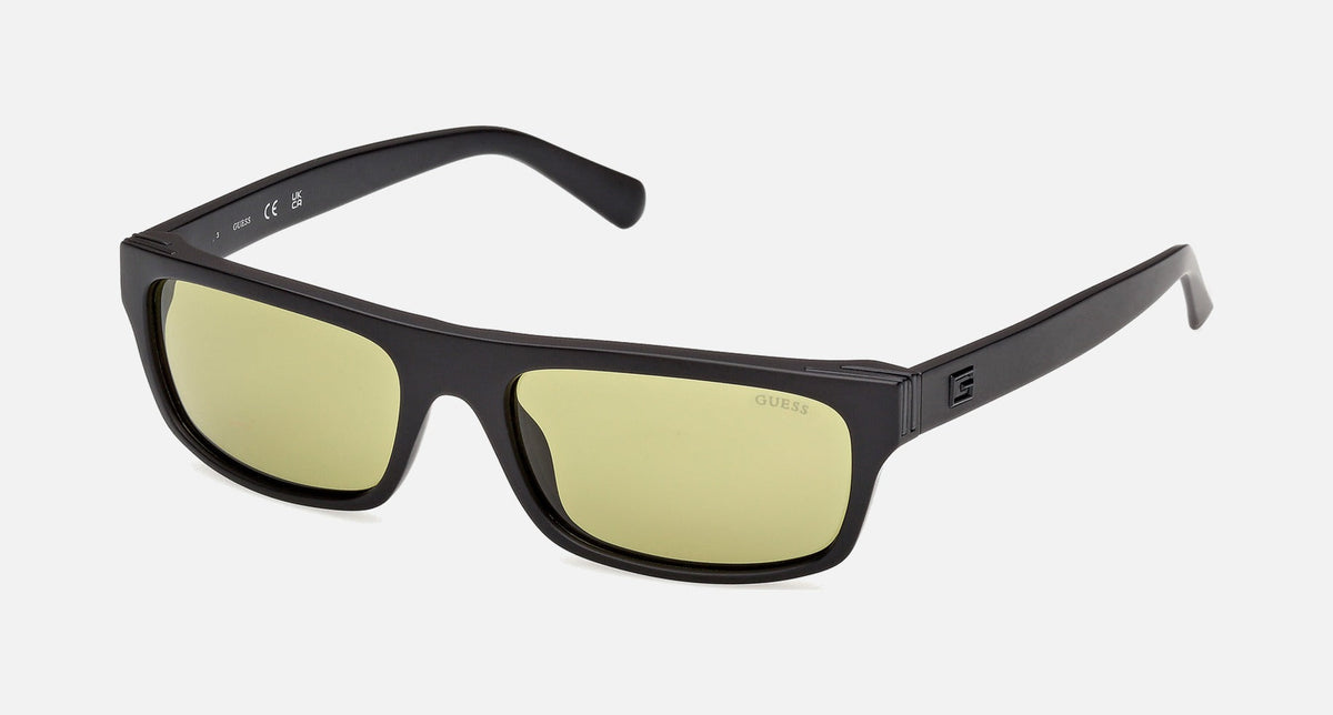 GU00276 / Color 02N / 57