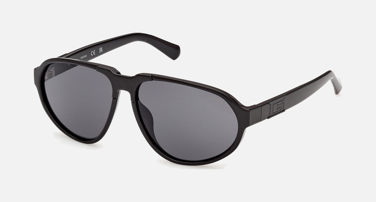 GU00303 / Color 01A / 59
