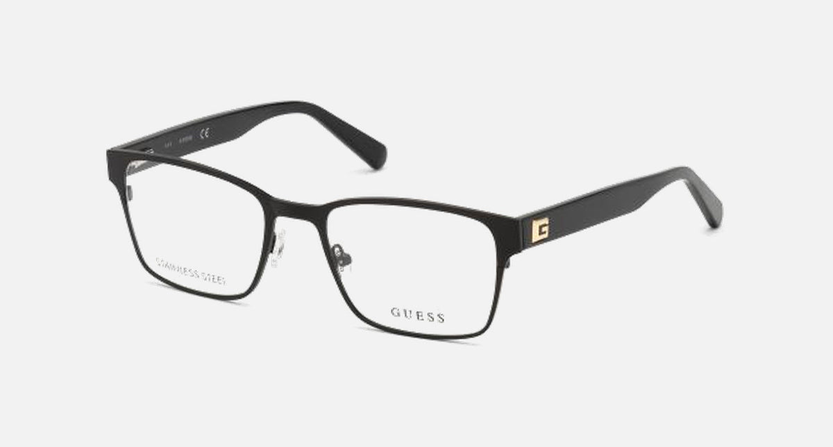 GU1994 / Color 002 / 52
