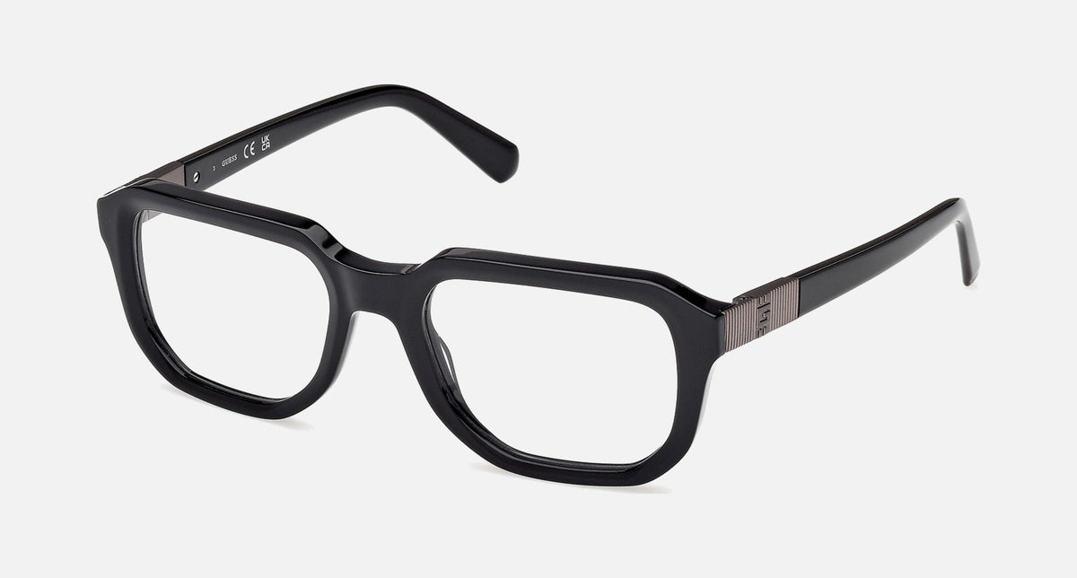 GU50332 / Color 001 / 52