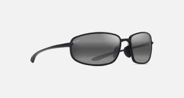 MJ0370S / Shiny Black / Neutral Grey (370-02) / 64-16-135 / quarter angle