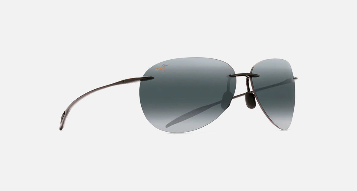MJ0421S / Gloss Black / Neutral Grey (421-02) / 63-13-135 / quarter angle