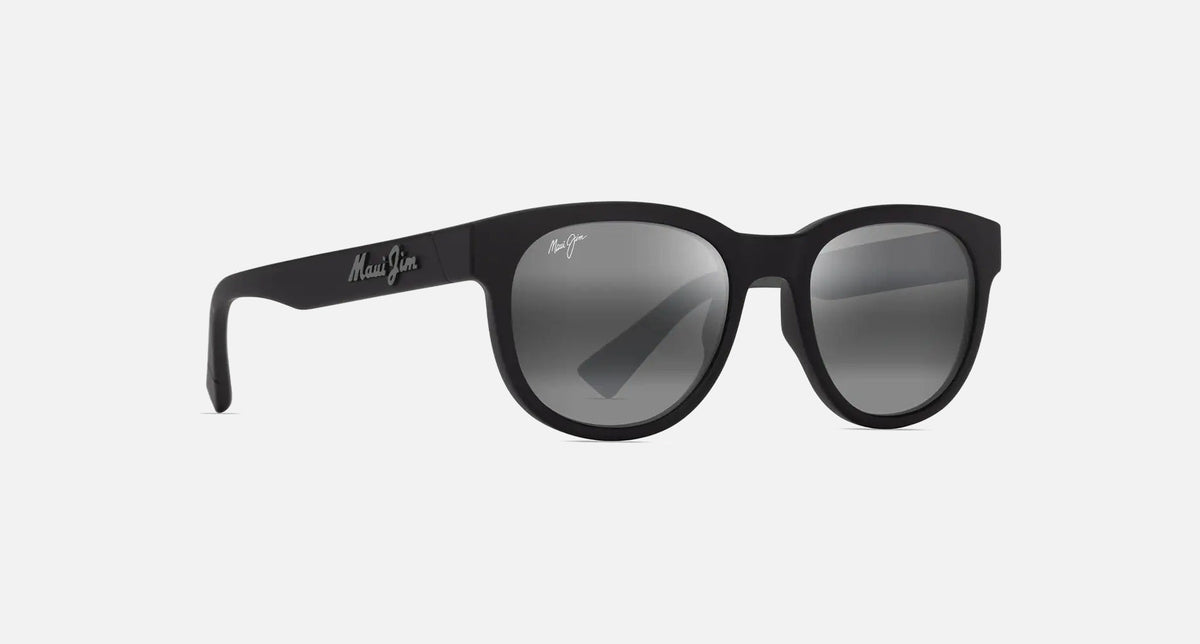 MJ0668S / Matte Black / Neutral Grey (668-02) / 52-19-145 / quarter angle