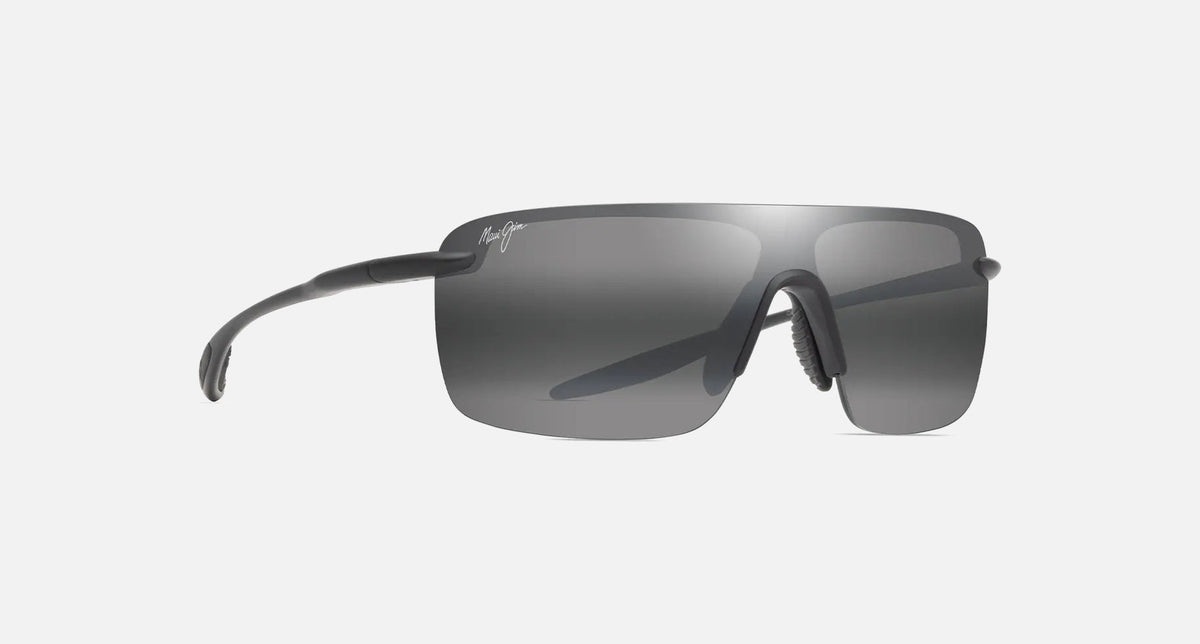 MJ0680S / Matte Black / Neutral Grey (680-02) / 99-1-135 / quarter angle