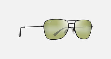 MJ0675S / Matte Black Varnish / Maui HT™ (HT675-02) / 58-16-145 / quarter angle