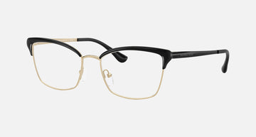 MK3096 Lexington / Black (1005) / 52-17-140 / Primary three-quarter angle
