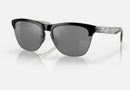 OO9374 / Polished Black / Not specified (48) / 63-10-138