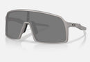 OO9406 / Titanium / Not specified (D1) / 37-137-140