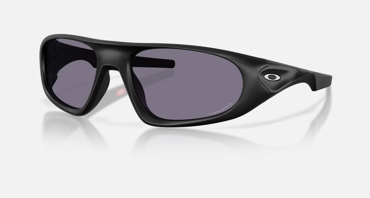 OO9528 / Matte Black / Not specified (01) / 60-18-130