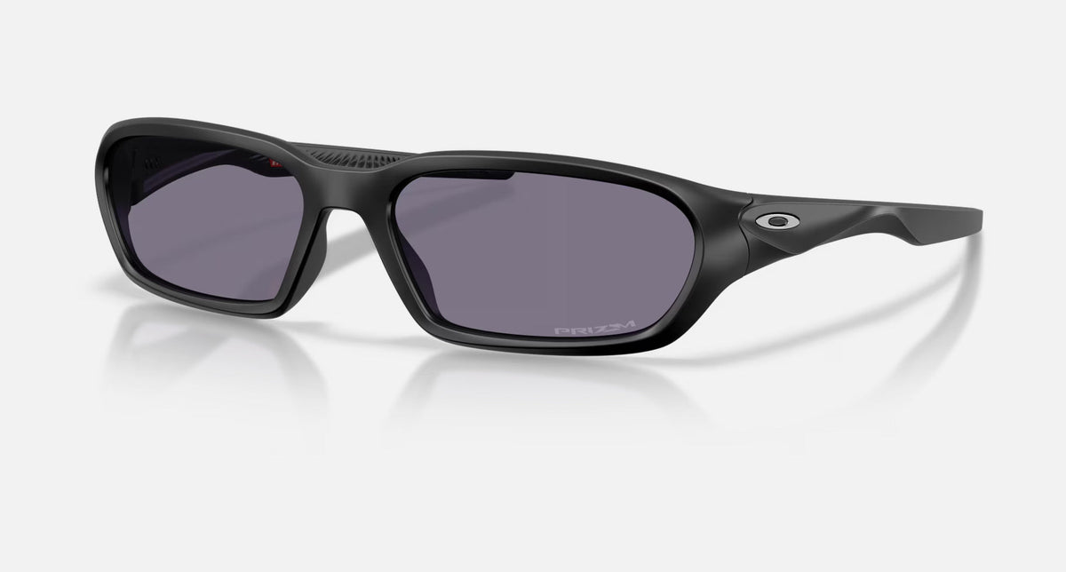 OO9530 / Matte Black / Not specified (01) / 58-17-140