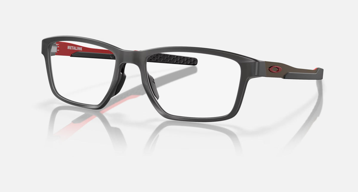 OX8153 / Satin Grey Smoke / Demo Lens (05) / 53-17-136