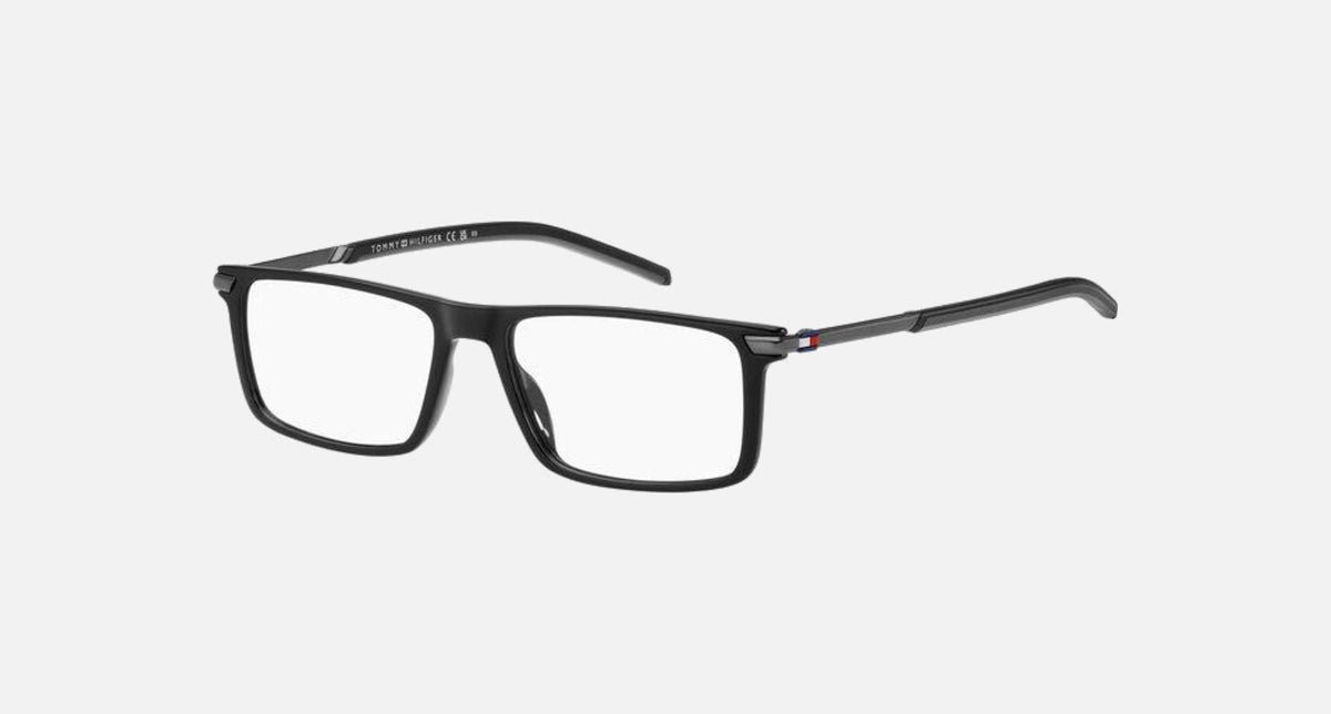TH 2039 / Black (807) / 54-16-145