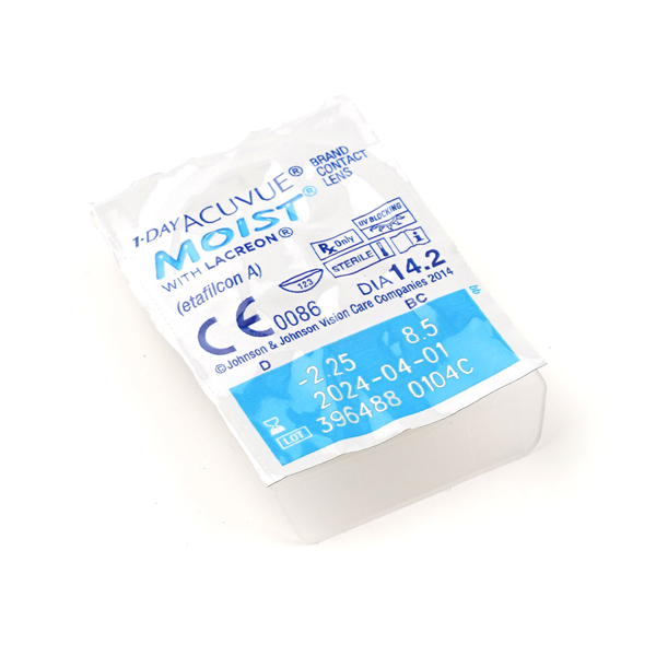 Acuvue 1-Day Moist blister pack